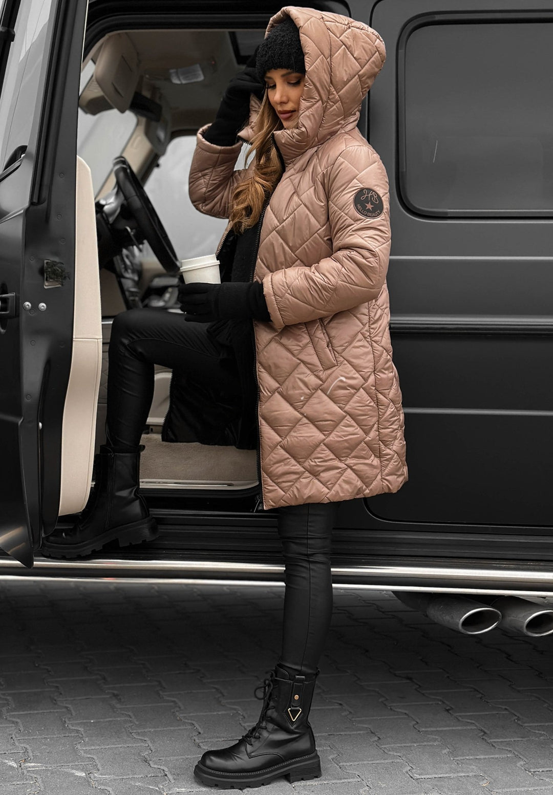 Elena | Giacca a Vento Trapuntata in Piuma con Cappuccio